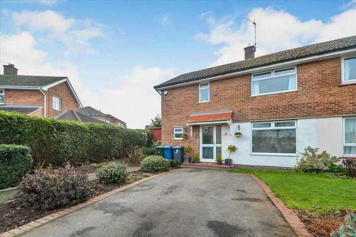 3 Bedroom Semi-Detached House For Sale In Broadmeer, Cotgrave, Nottingham, NG12