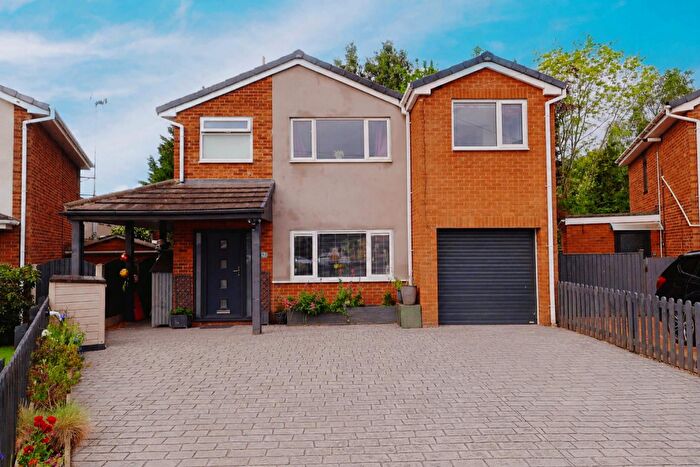 4 Bedroom Detached House For Sale In Friars Court, Bangor-On-Dee, Wrexham, LL13