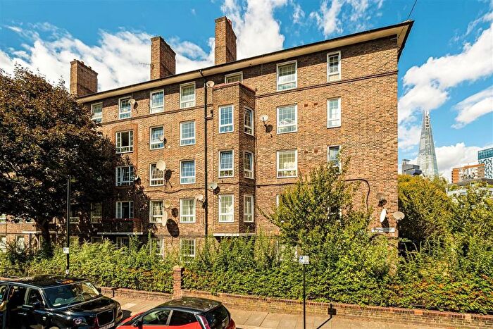 2 Bedroom Flat To Rent In Weston Street, Borough, SE1