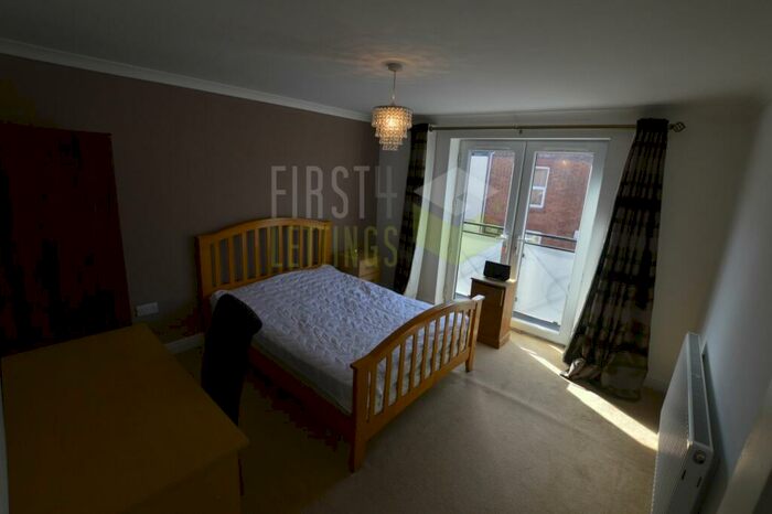 4 Bedroom Terraced House To Rent In Clifton Road, Leicester, LE2