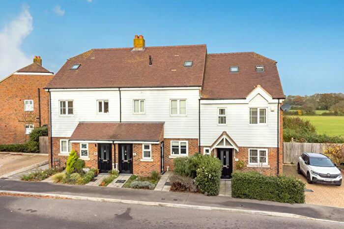 1 Bedroom Flat For Sale In Chatfield Close, Cooksbridge, BN8