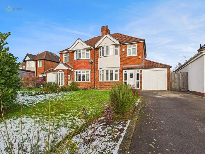 3 Bedroom Semi Detached House For Sale In Chester Road, Castle Bromwich, B36