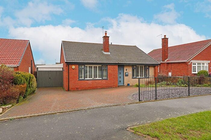 2 Bedroom Detached Bungalow For Sale In Frances Drive, Wingerworth, Chesterfield, S42