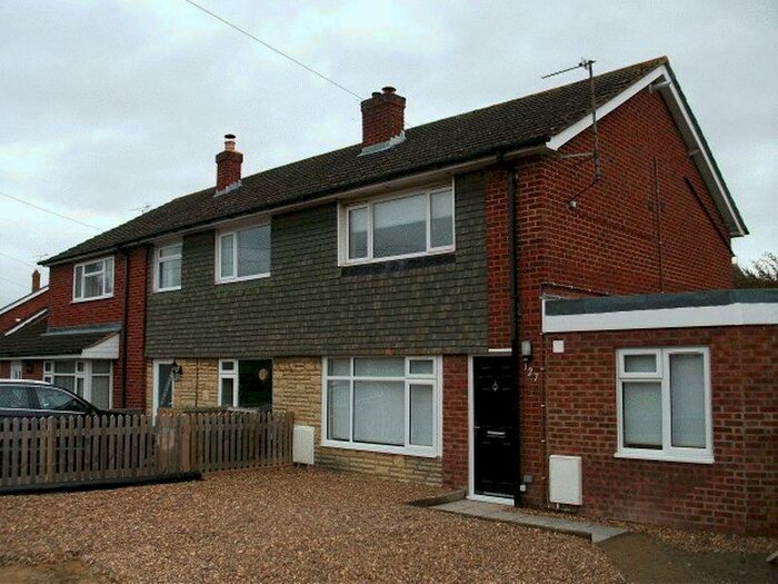 1 Bedroom Detached House To Rent In Room, OX11