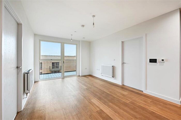 1 Bedroom Apartment To Rent In Hendon Waterside, London, NW9