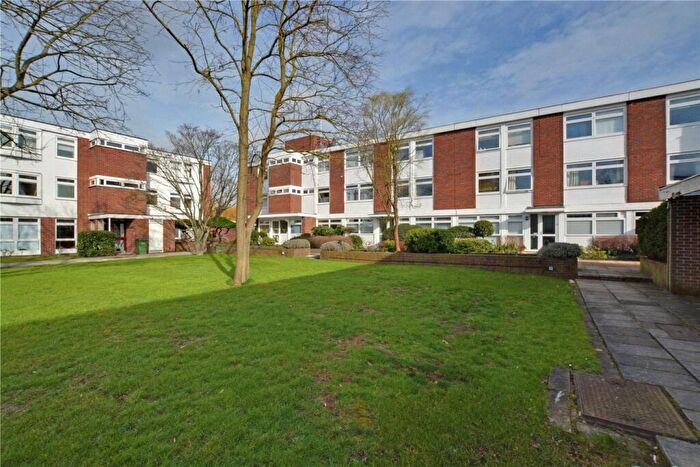 1 Bedroom Apartment For Sale In Sweyn Place, Blackheath, London, SE3
