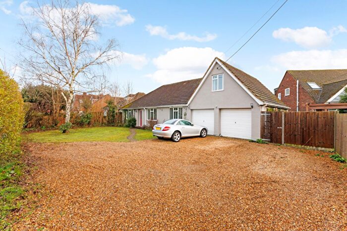 4 Bedroom Detached House For Sale In Meadow Way, Dorney Reach, SL6