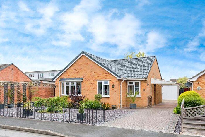 3 Bedroom Detached Bungalow For Sale In Ray Close, Swindon, SN25