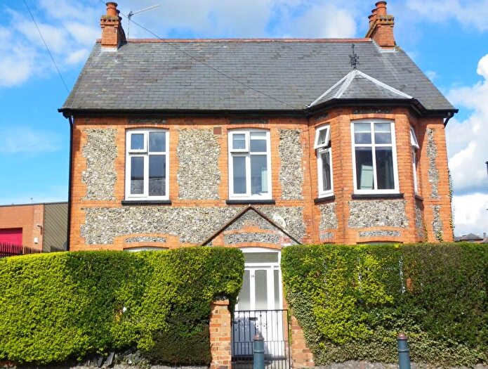 1 Bedroom Apartment To Rent In Henley-On-Thames, Oxfordshire, RG9