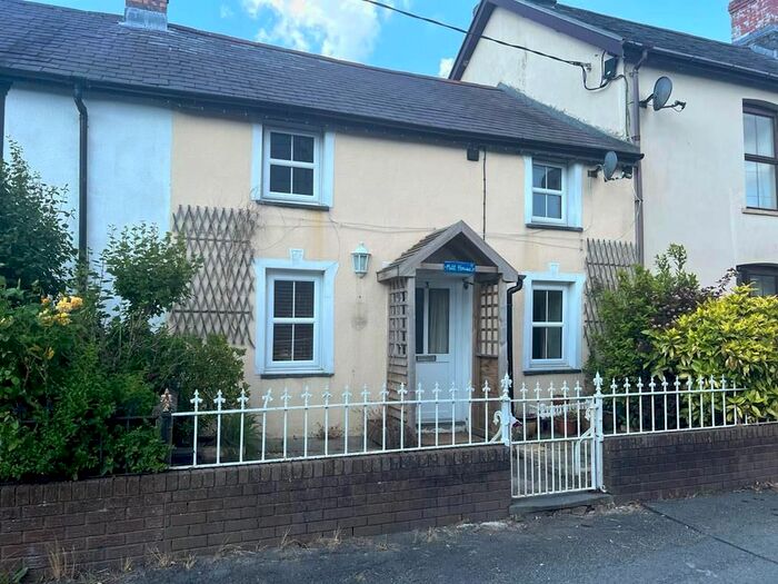 3 Bedroom Cottage For Sale In Mill Street, Pontrhydfendigaid, Ystrad Meurig, SY25