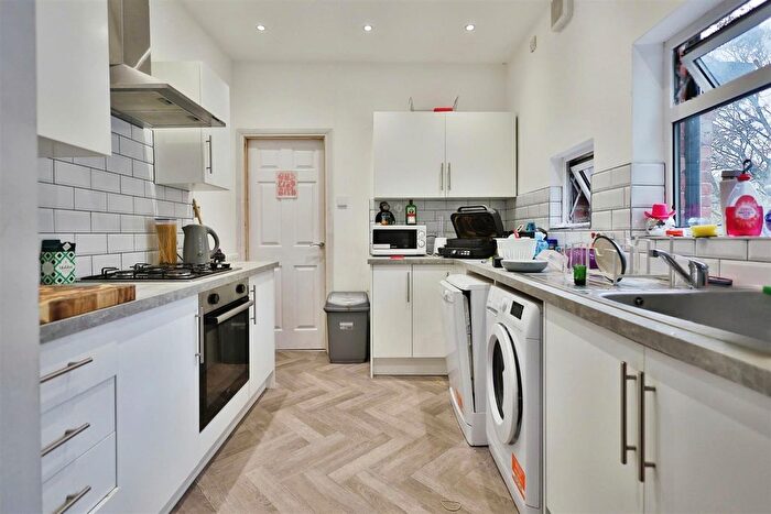 5 Bedroom Terraced House To Rent In Deuchar Street, Sandyford, Newcastle Upon Tyne, NE2