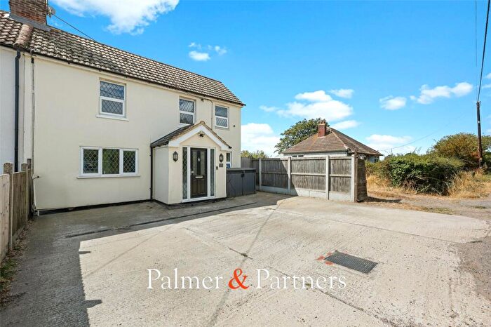 4 Bedroom Semi-Detached House For Sale In Holland Road, Little Clacton, Clacton-on-Sea, Essex, CO16