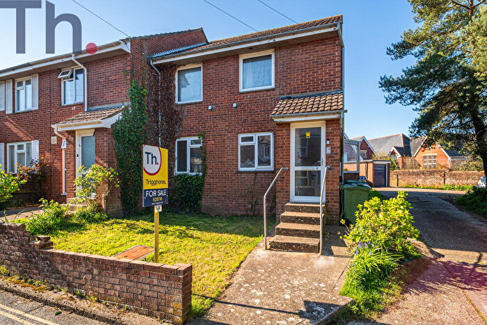 2 Bedroom Maisonette For Sale In Newport, Isle Of Wight, PO30