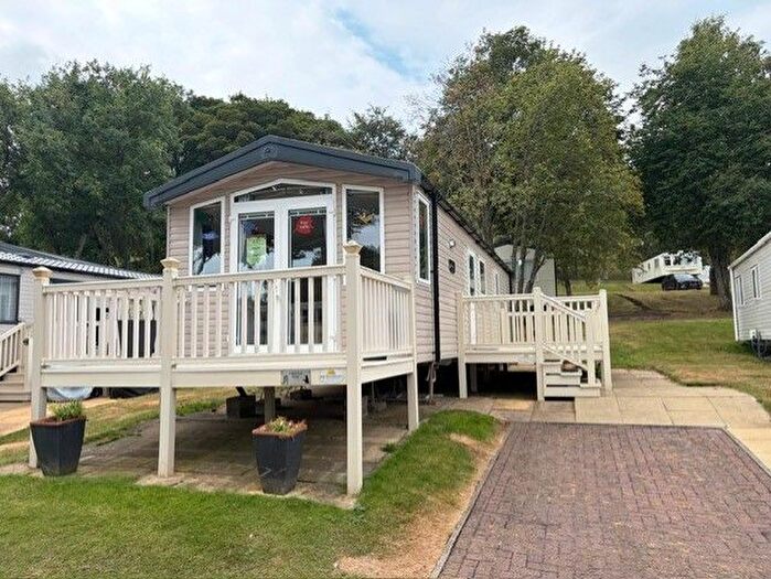 2 Bedroom Mobile/park Home For Sale In Stanhope, Bishop Auckland, DL13