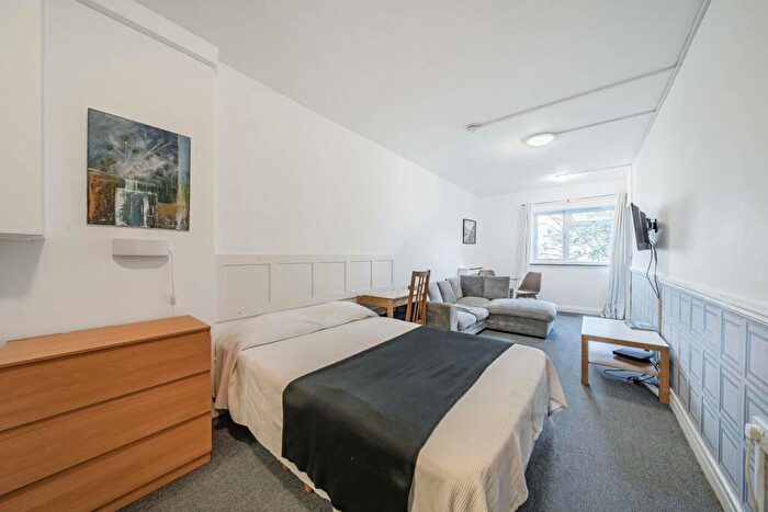 Studio To Rent In High Street, Harrow On The Hill, Harrow, HA1