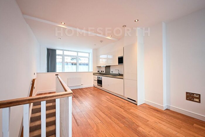 1 Bedroom Flat To Rent In Fraser Road, Perivale, UB6