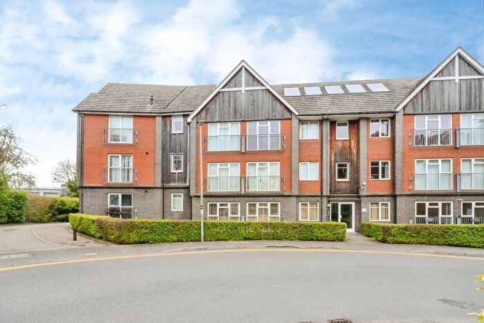 1 Bedroom Flat For Sale In Millward Drive, Bletchley, Milton Keynes, Buckinghamshire, MK2
