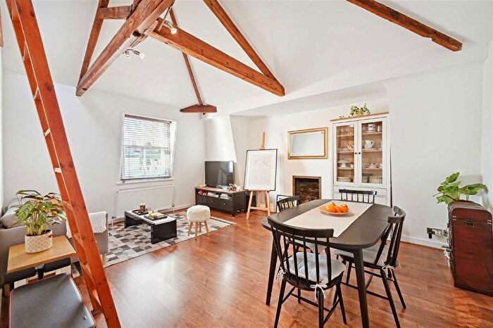 2 Bedroom Flat To Rent In Cranley Gardens, South Kensington, SW7