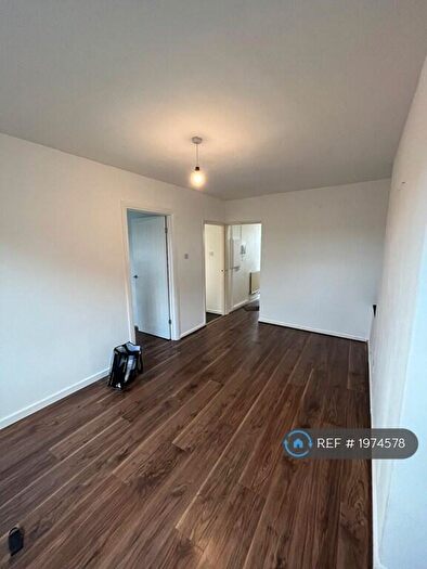 1 Bedroom Flat To Rent In Wellington Row, London, E2