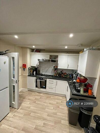 6 Bedroom Semi-Detached House To Rent In Wilberforce Road, Norwich, NR5