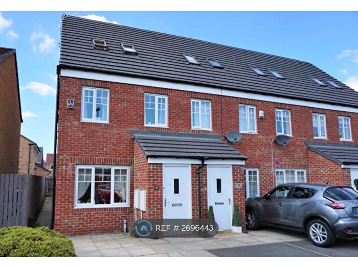 3 Bedroom Semi Detached House To Rent In Surtees Haugh, Blaydon-On-Tyne, NE21