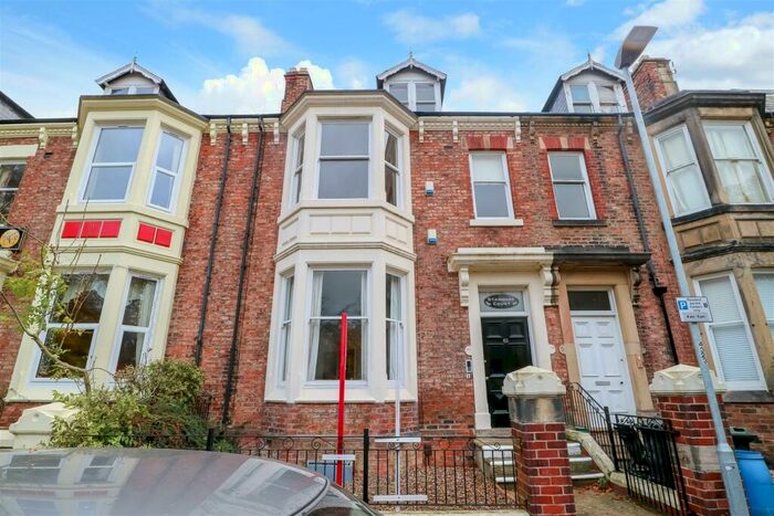 3 Bedroom Apartment To Rent In Stanhope Road North, Darlington, DL3