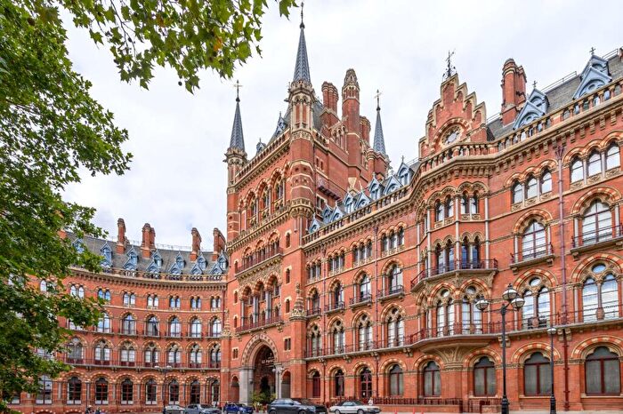 2 Bedroom Apartment For Sale In Euston Road, London, NW1