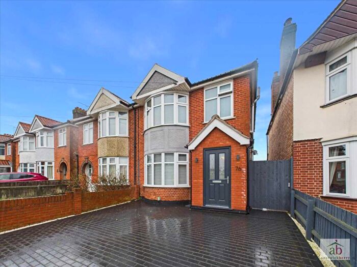 3 Bedroom Semi Detached House For Sale In Nelson Road, Ipswich, IP4