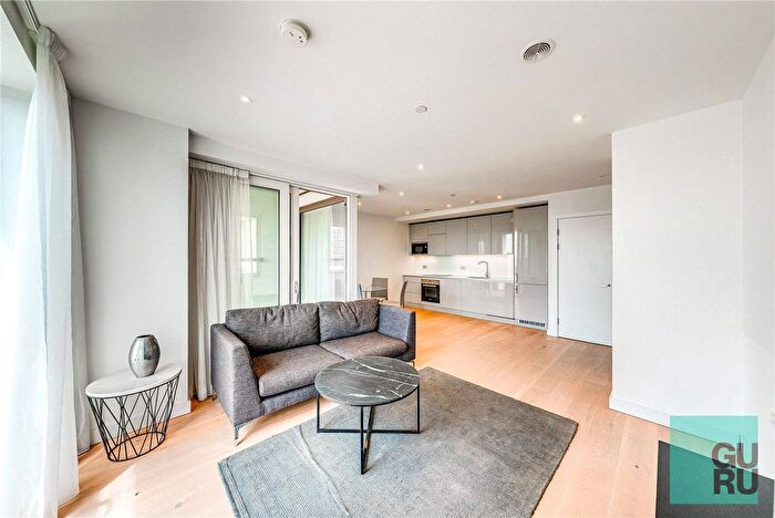 1 Bedroom Flat To Rent In Walworth Road, Walton Heights, Elephant Park, SE17
