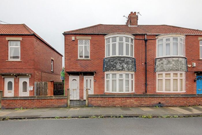 2 Bedroom Flat To Rent In Princess Louise Road, Blyth, Northumberland, NE24