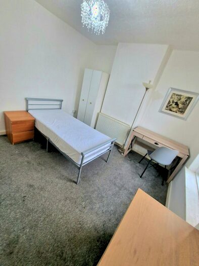 4 Bedroom Terraced House To Rent In Cranbrook Street, Cathays, Cardiff, CF24