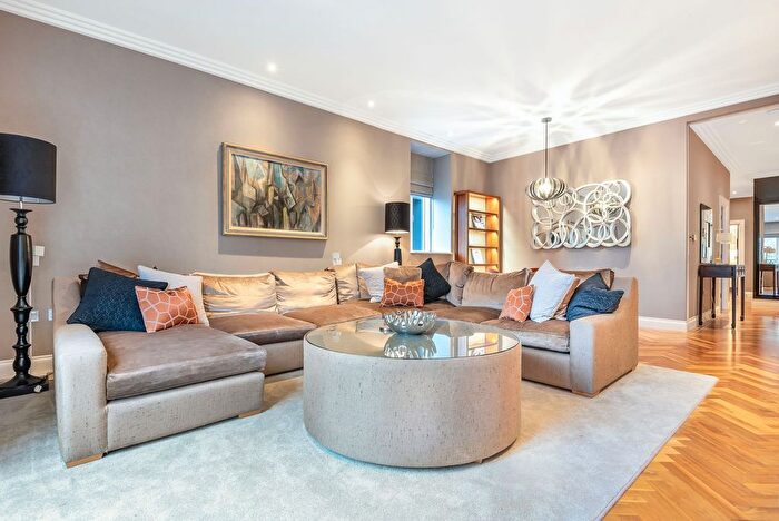 2 Bedroom Flat To Rent In Dean Ryle Street, London, SW1P