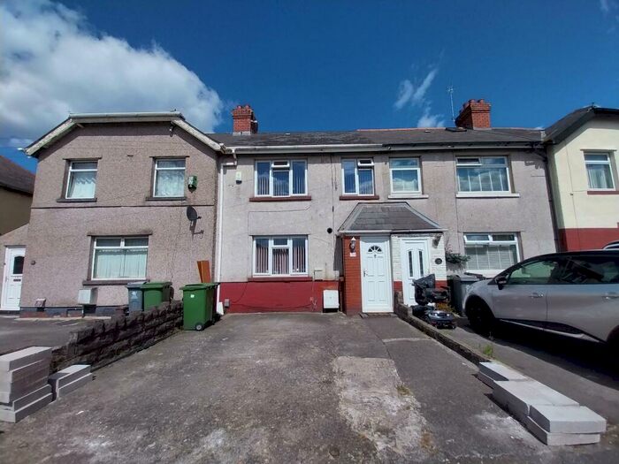 3 Bedroom Terraced House To Rent In Sloper Road, Cardiff, CF11