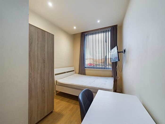 Studio To Rent In Byrom House, Scotland Road, L5