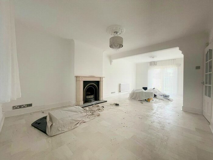 3 Bedroom Terraced House To Rent In Beltona Gardens, Cheshunt, EN8