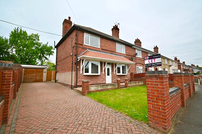 3 Bedroom End Of Terrace House To Rent In King Georges Road, New Rossington, Doncaster, DN11