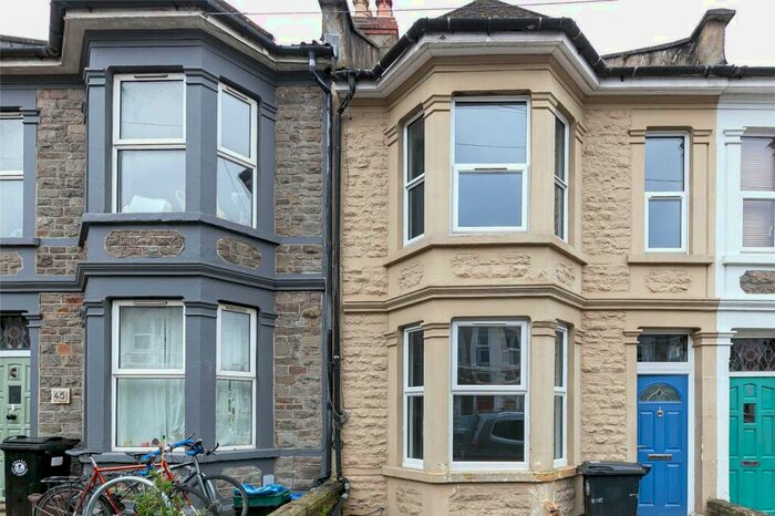 4 Bedroom Terraced House To Rent In Chelsea Park, Bristol, BS5