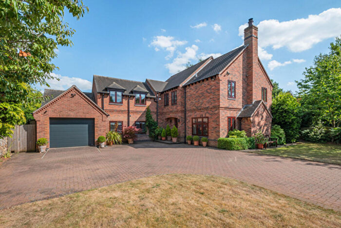 4 Bedroom Detached House For Sale In High Street Guilsborough, Northampton, NN6