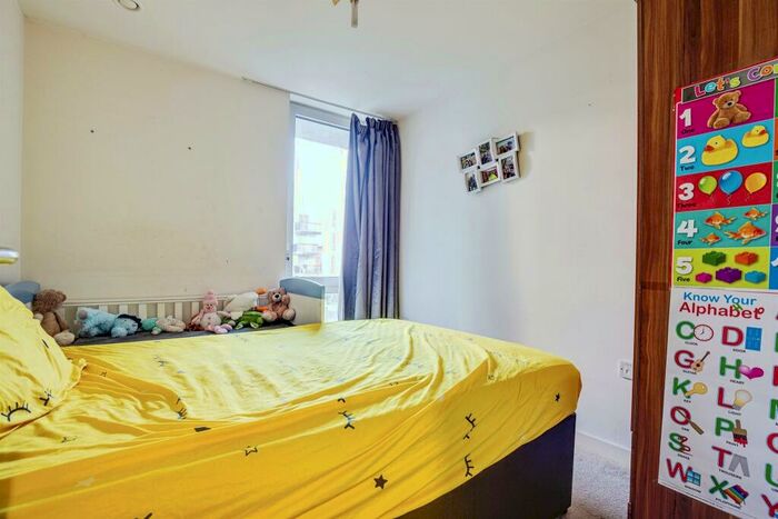 2 Bedroom Flat For Sale In Empire Way, Wembley, HA9