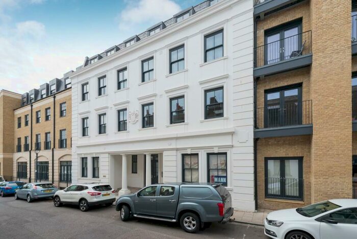 3 Bedroom Apartment To Rent In Cavendish Street, Ramsgate, CT11