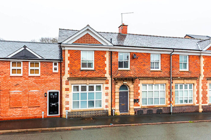 2 Bedroom Apartment To Rent In Midland Road, Rushden, NN10