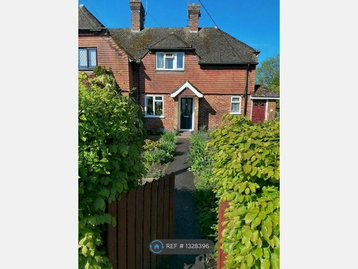 1 Bedroom Flat To Rent In Elmsmead Cottages, Iden, Rye TN31