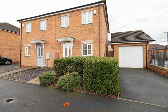 2 Bedroom Semi Detached House For Sale In Kingsbury Court, Newcastle Upon Tyne, NE12