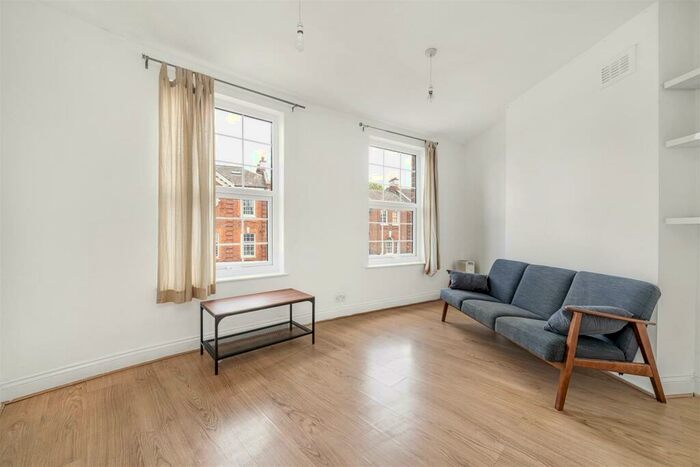 1 Bedroom Flat To Rent In Norwood Road, Tulse Hill, SW2