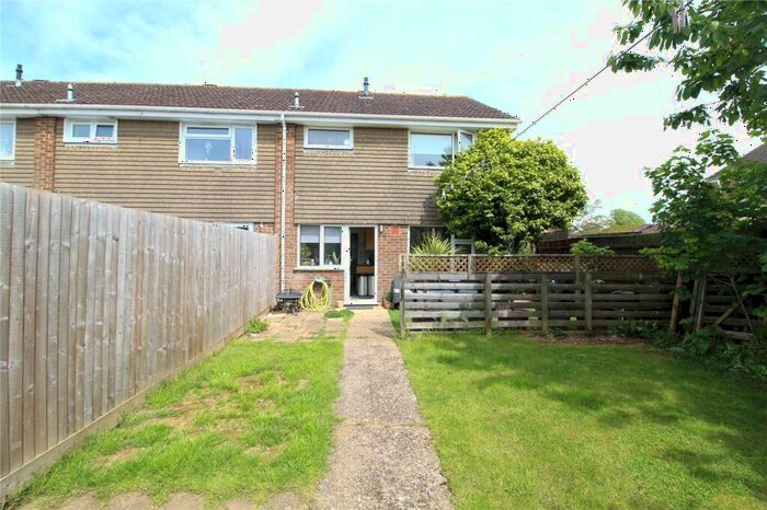 3 Bedroom End Of Terrace House For Sale In Marryat Road, New Milton, Hampshire, BH25