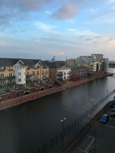 2 Bedroom Flat To Rent In Atlas House, Falcon Drive, Cardiff, CF10