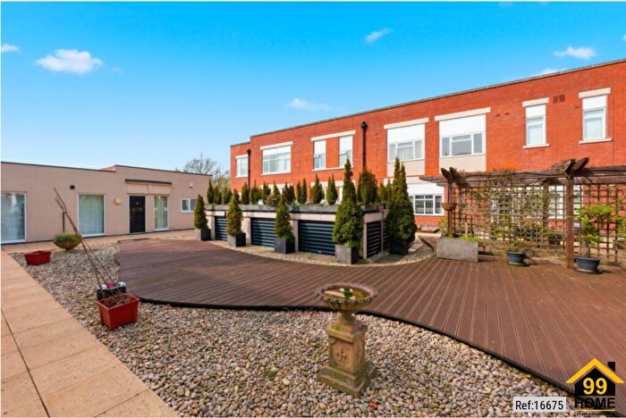 1 Bedroom Flat For Sale In Charleston House Peel Street, Nottingham, Nottinghamshire, NG1