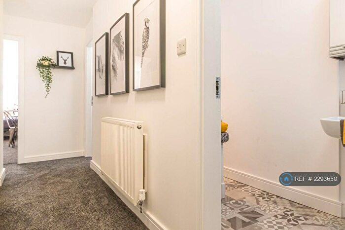 3 Bedroom Flat To Rent In Smithdown Road, Liverpool, L15