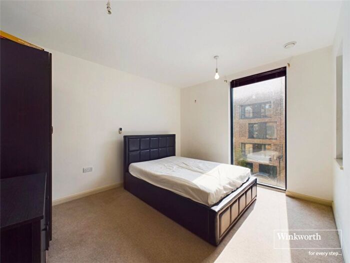 2 Bedroom Apartment To Rent In Alpine Road, Queensbury, London, NW9