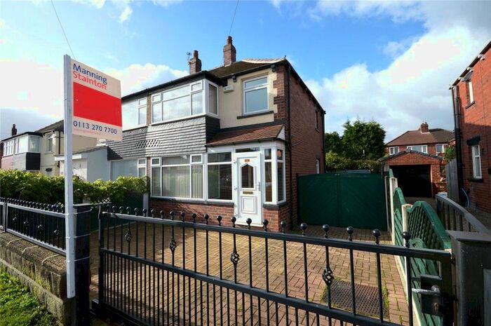 2 Bedroom Semi-Detached House To Rent In Waincliffe Drive, Beeston, Leeds, LS11